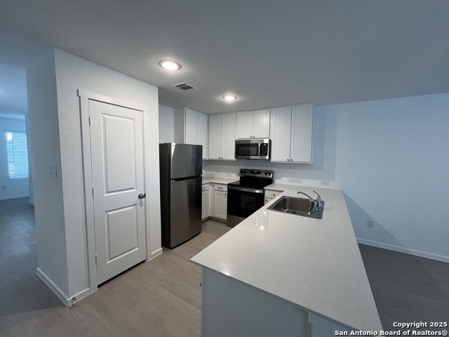 Image 12 of 24 For 534 Chevre Rd