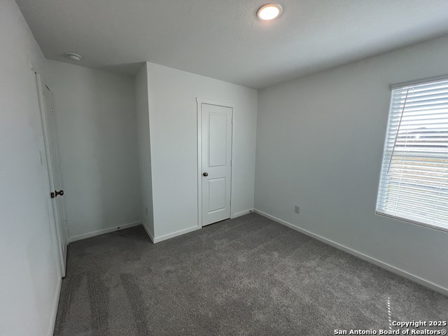 Image 8 of 24 For 534 Chevre Rd