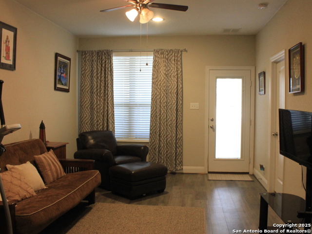 Listing photo id 15 for 17431 Moscato