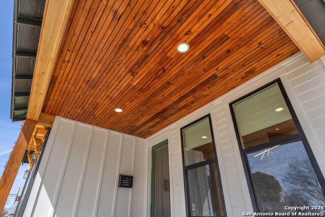 Image 15 of 85 For 211 Bailey Ave