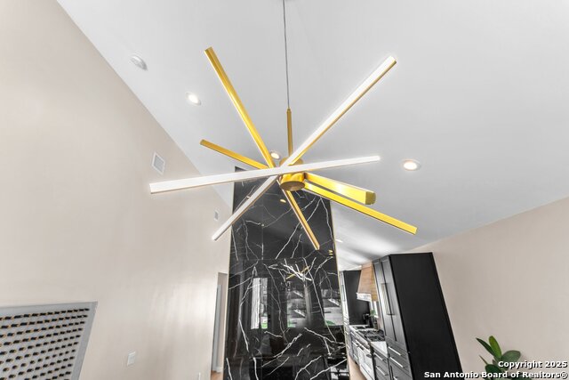 Image 23 of 85 For 211 Bailey Ave