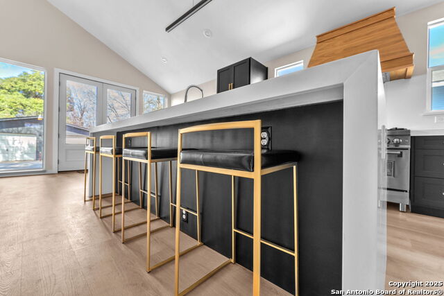 Image 44 of 85 For 211 Bailey Ave