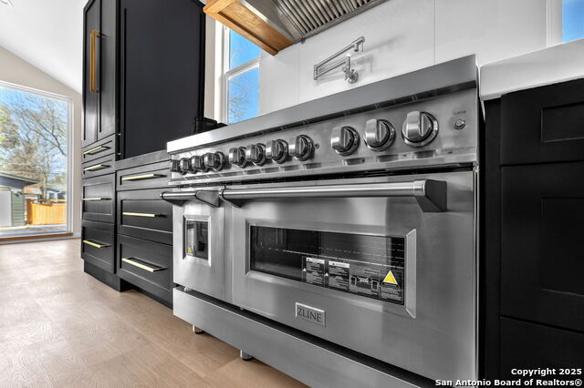 Image 45 of 85 For 211 Bailey Ave