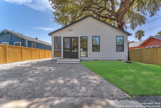 Image 79 of 85 For 211 Bailey Ave