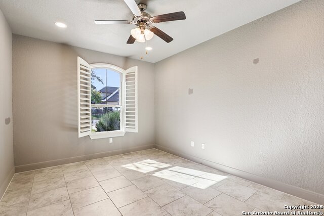 Image 21 of 37 For 239 Bamberger