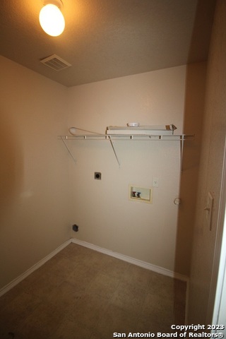 Image 10 of 17 For 9822 Barhill Bay