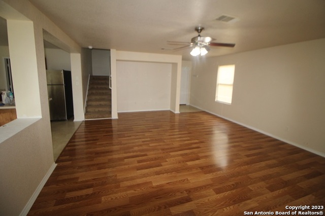 Image 4 of 17 For 9822 Barhill Bay