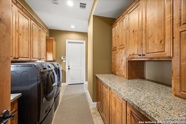 Listing photo id 35 for 116 Marquise