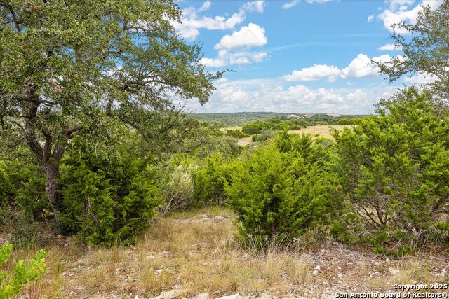 Listing photo id 55 for 116 Marquise