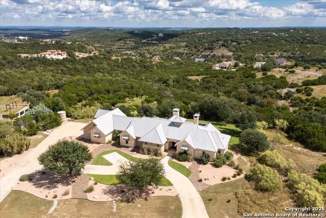 Listing photo id 63 for 116 Marquise