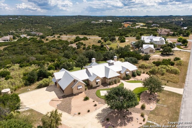 Listing photo id 65 for 116 Marquise