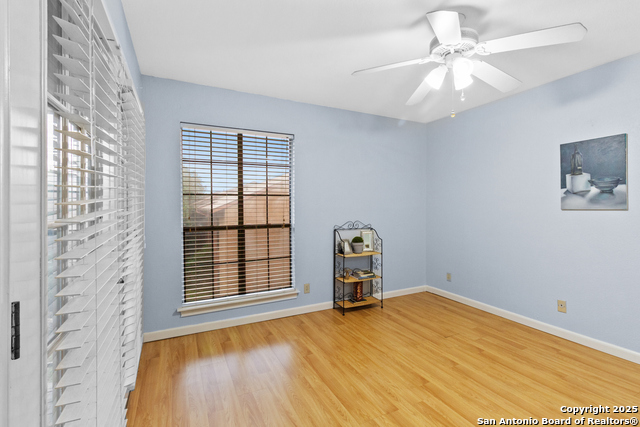 Image 19 of 44 For 8611 Datapoint 4