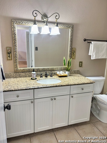 Image 24 of 44 For 8611 Datapoint 4