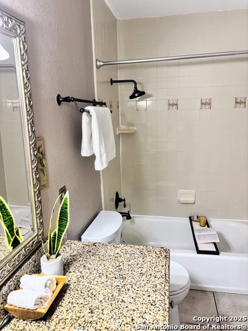 Image 27 of 44 For 8611 Datapoint 4