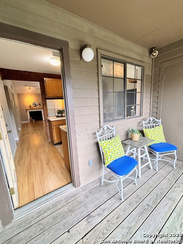 Image 30 of 44 For 8611 Datapoint 4