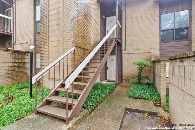 Image 44 of 44 For 8611 Datapoint 4