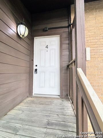 Image 5 of 44 For 8611 Datapoint 4