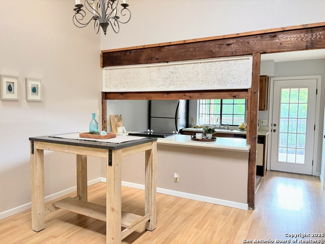 Image 7 of 44 For 8611 Datapoint 4