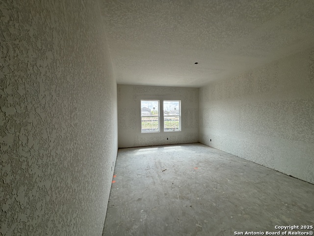 Listing photo id 18 for 12856 Red Apple Rd.