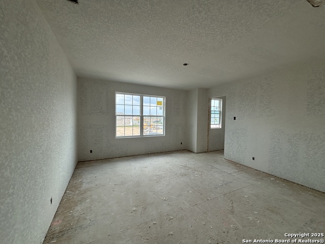 Listing photo id 27 for 12856 Red Apple Rd.
