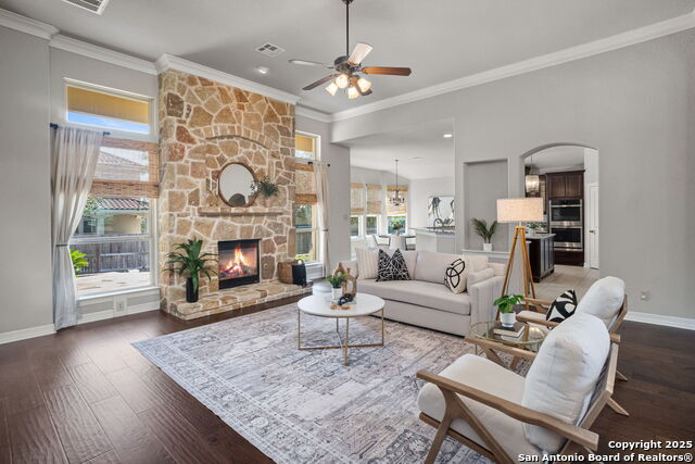 Image 4 of 32 For 1242 Via Milano