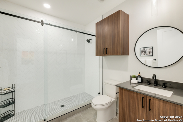 Image 11 of 18 For 2165 Gabriels Place  1206