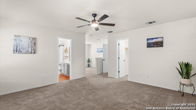 Listing photo id 10 for 8227 Coppergate