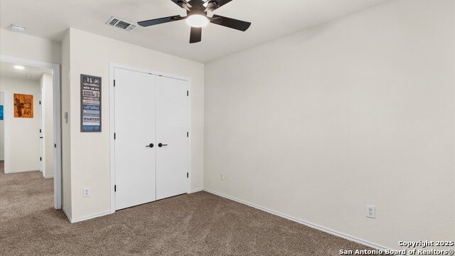 Listing photo id 16 for 8227 Coppergate