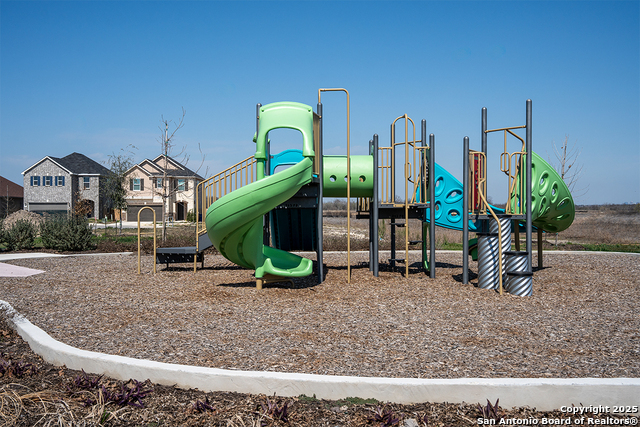 Image 6 of 9 For 12927 Bone Dry Lane