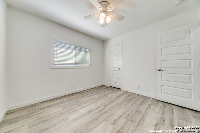 Image 19 of 25 For 9311 Bendell