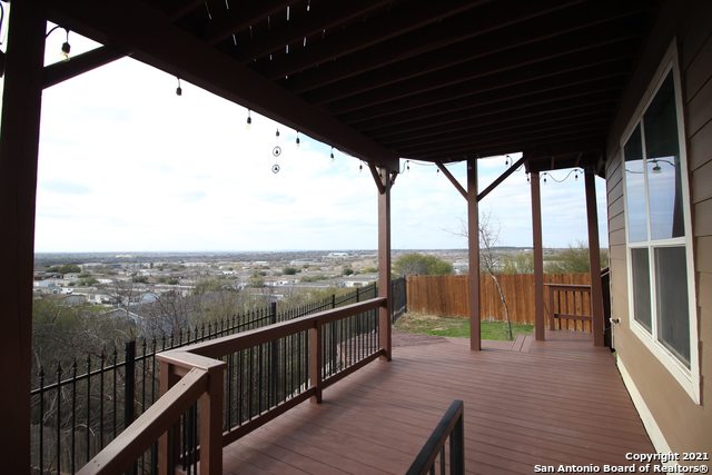 Image 18 of 26 For 13407 Loma Sierra