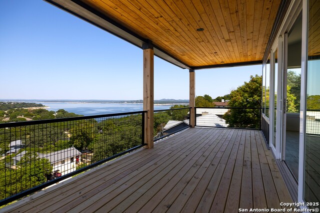 1123 Ledge Path