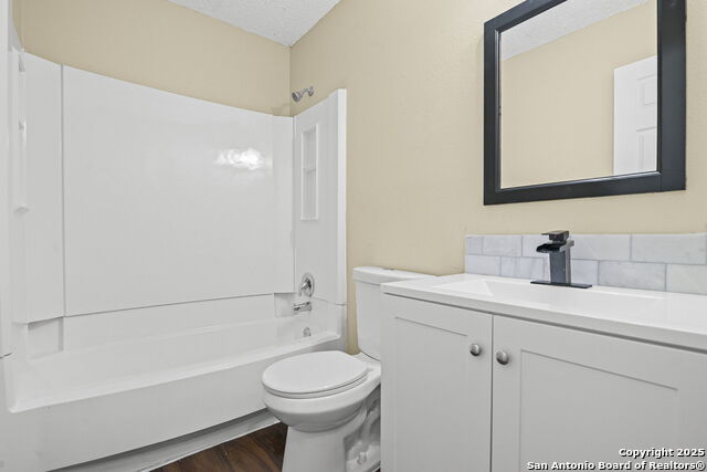 Image 13 of 18 For 8757 Port Of Call