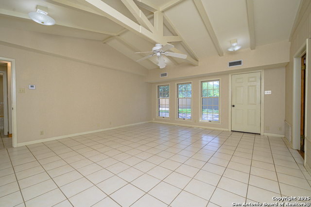 Listing photo id 1 for 706 Inez E 