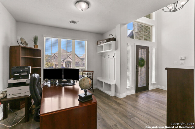 Image 7 of 48 For 14042 Gemma