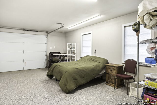 Image 31 of 40 For 8818 Apache Trl