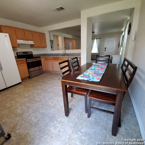 Image 5 of 21 For 10006 Sungate Park