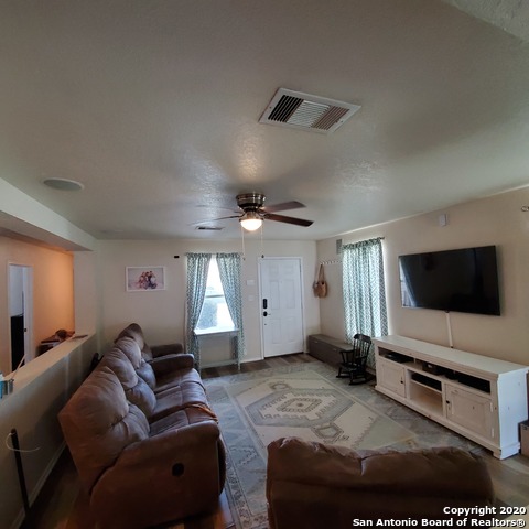 Image 7 of 21 For 10006 Sungate Park