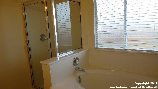 Image 11 of 19 For 9226 Hanover Cove