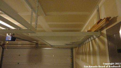 Image 17 of 19 For 9226 Hanover Cove