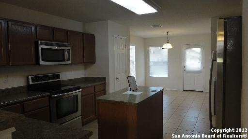 Image 5 of 19 For 9226 Hanover Cove