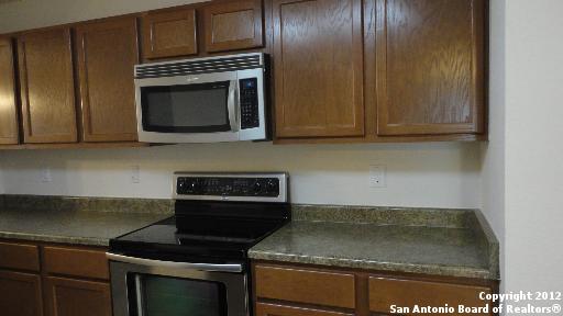 Image 6 of 19 For 9226 Hanover Cove