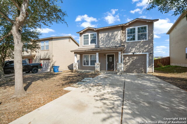 Image 2 of 33 For 6819 Dulce Meadow