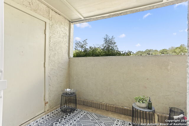 Image 13 of 19 For 5322 Medical Dr  E103