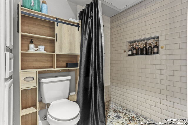 Image 16 of 19 For 5322 Medical Dr  E103