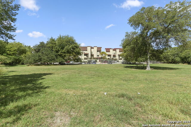 Image 19 of 19 For 5322 Medical Dr  E103