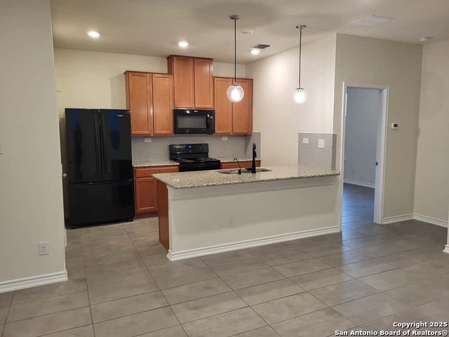 Listing photo id 1 for 10415 Caddo Pass