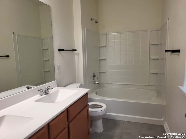 Listing photo id 6 for 10415 Caddo Pass