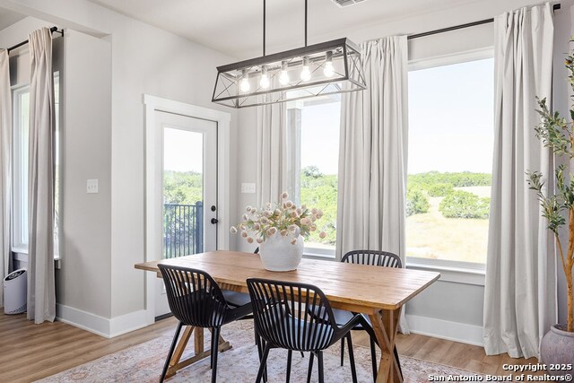 Listing photo id 10 for 135 Lone Oak