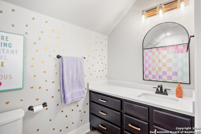 Listing photo id 22 for 135 Lone Oak